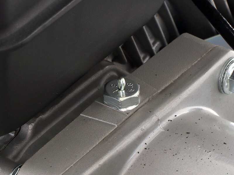 BlackStone MHG 2000  - Motobineuse thermique &agrave; essence de 212 cm3 - 7 CV