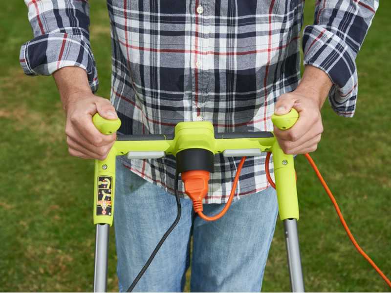 Ryobi RLM18E40H - Tondeuse &agrave; gazon &eacute;lectrique - 1800W - Coupe de 40&nbsp;cm