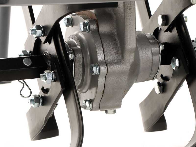 BlackStone MHG 2400 - Motobineuse thermique &agrave; essence de 212 cm3 - 7 CV