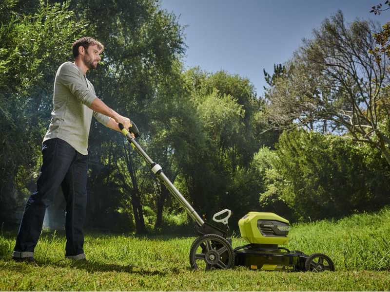 Tondeuse &eacute;lectrique &agrave; batterie RYOBI RY36LMMX51A-140 seulement mulching - MAX POWER 36V - 4Ah - coupe de 51 cm