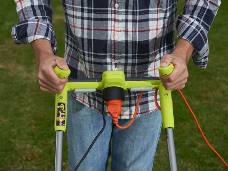 Ryobi RLM15E36H - Tondeuse &agrave; gazon &eacute;lectrique - 1500W - Coupe de 36&nbsp;cm