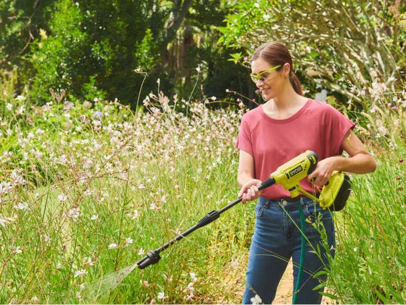 Pistolet &agrave; pression &agrave; batterie RYOBI RY18PW22A-0 EZClean - 18V - SANS BATTERIE NI CHARGEUR