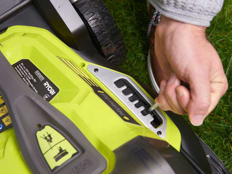 Ryobi Hybrid RY18LMH37A-250 - Tondeuse &agrave; gazon &agrave; batterie - 2x18V/5Ah - Coupe de 37&nbsp;cm