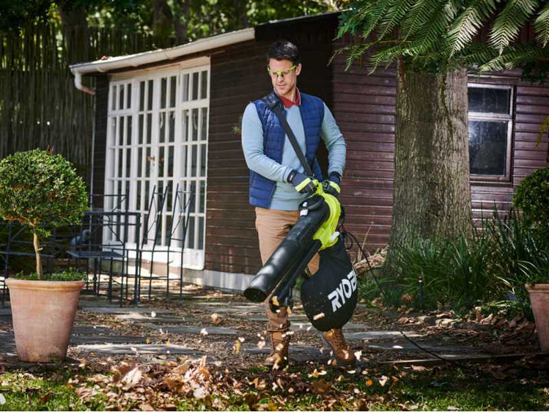 Souffleur - Aspirateur - Broyeur &eacute;lectrique RYOBI RBV3000CESV