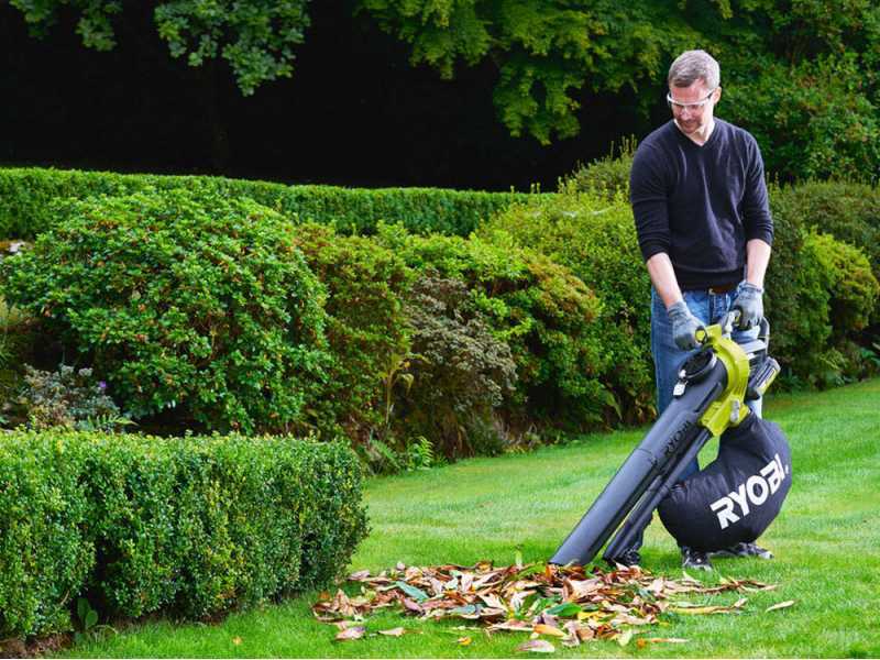 Souffleur, aspirateur et broyeur &agrave; batterie RYOBI RBV36B - 36V - 4Ah