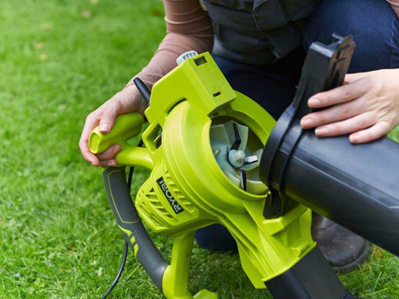 Souffleur - Aspirateur - Broyeur &eacute;lectrique RYOBI RBV3000CSV