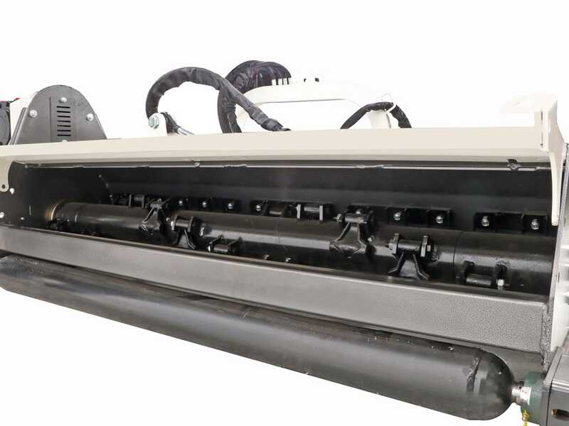 BlackStone BVL 125 L - Broyeur d'accotement lat&eacute;ral pour tracteur - S&eacute;rie l&eacute;g&egrave;re