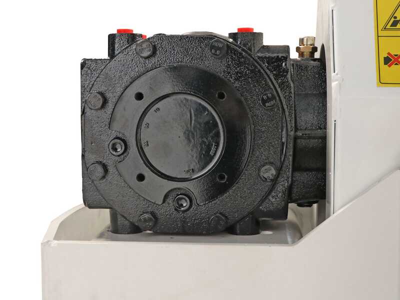 BlackStone BVH 160 H - Broyeur d'accotement lat&eacute;ral &agrave; bras pour tracteur - S&eacute;rie lourde