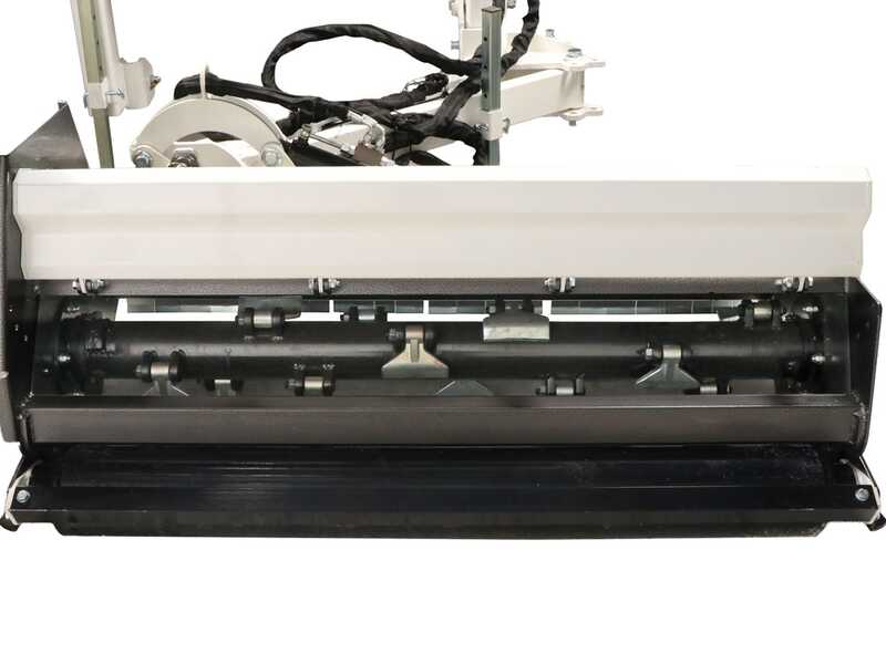 BlackStone BVH 140 H - Broyeur d'accotement lat&eacute;ral &agrave; bras pour tracteur - S&eacute;rie medium-lourde
