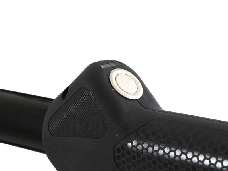 Zanon Albatros PRATIK C/AL 300 - Peigne vibreur avec batterie au Lithium - Perche t&eacute;lescopique 220 - 350 cm - 2x (36V-5Ah)