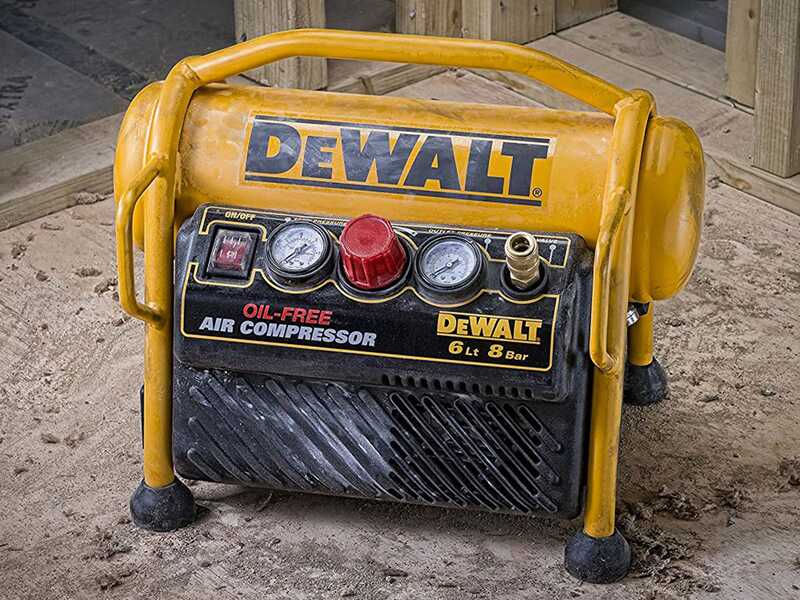 DEWALT DPC6MRC-QS - Compresseur d'air &eacute;lectrique compact portatif,  oil-less - Moteur 1.5 CV - 6 L