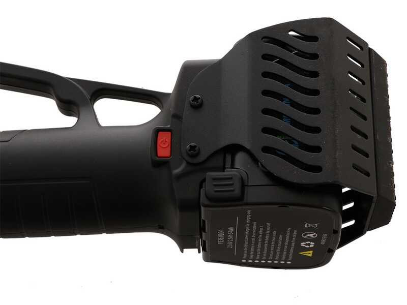 S&eacute;cateur &eacute;lectrique de taille Campagnola STARK 220 - Kit avec 2 batteries de 21.6V/2.5 ah et chargeur multiple - Diam&egrave;tre de coupe 32 mm