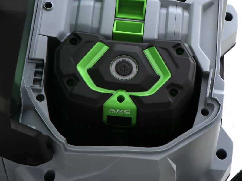 PROMO EGO SNT 2400E - Fraise à neige à batterie - 2x 56V 7.5Ah