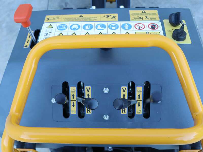 Brouette motoris&eacute;e EuroMech EM500L-Dump &amp; Shovel - Caisson dumper hydraulique 500 kg avec pelle