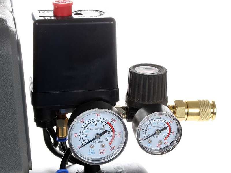 BlackStone LBC 09-15 - Compresseur &eacute;lectrique portatif - R&eacute;servoir 9 Litres - Pression 8 bar