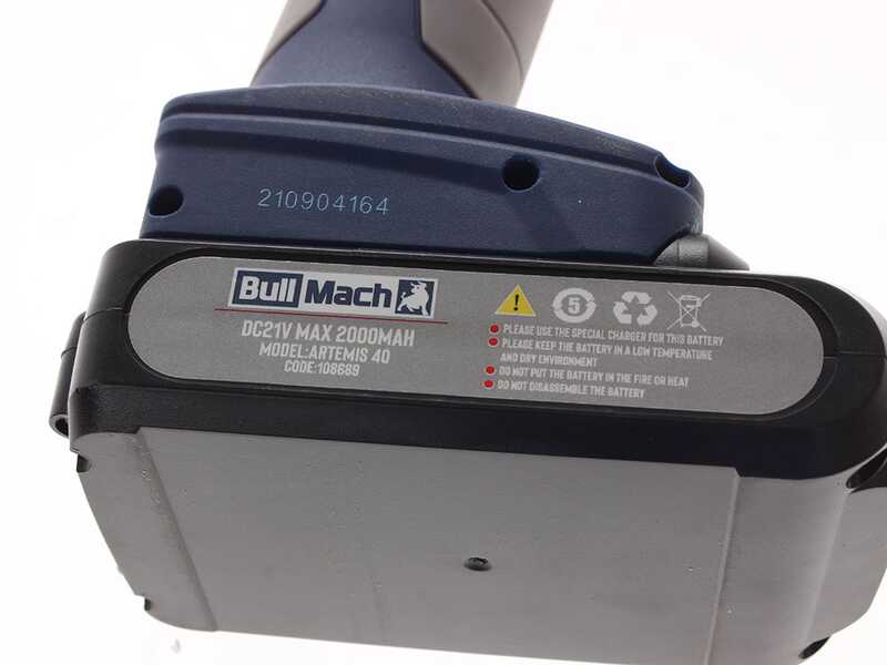 S&eacute;cateur &eacute;lectrique de taille BullMach ARTEMIS 40 - Avec 2 batteries de 21V/2Ah