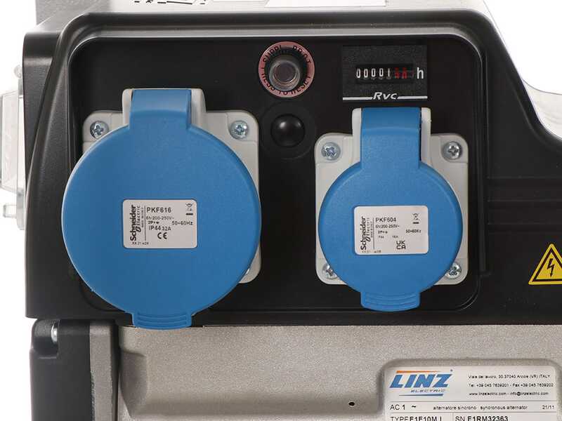MOSA GE 7000 BBM AVR - Groupe &eacute;lectrog&egrave;ne &agrave; essence avec AVR 6 kW - Continue 5 kW Monophas&eacute; - Moteur B&amp;S XR2100