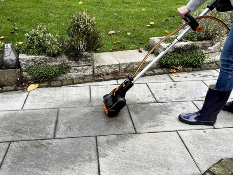 Worx WG441E.9 - Nettoyeur pour ext&eacute;rieur &agrave; batterie - 2 brosses incluses - SANS BATTERIE SANS CHARGEUR