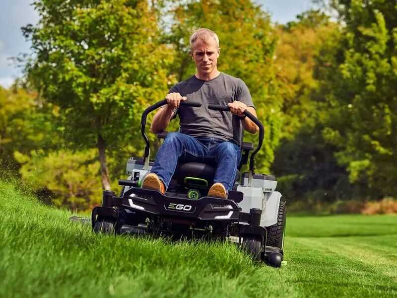 EGO ZT4201E-L Z6 - Tracteur tondeuse &agrave; batterie  - 56V - 40Ah - Z&eacute;ro rayon de braquage