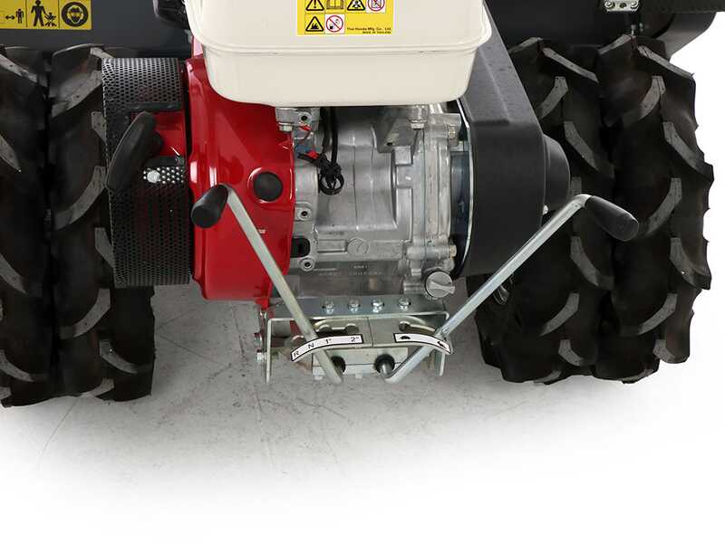 Benassi T900P - Tondeuse d&eacute;broussailleuse professionnelle &agrave; couteaux - Honda GX390
