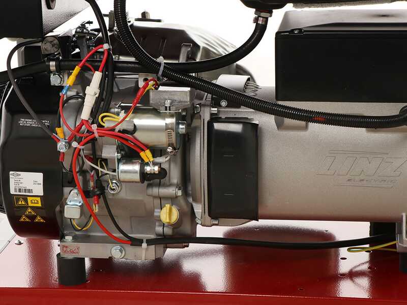 MOSA GE S-8000 BBT AVR EAS - Groupe &eacute;lectrog&egrave;ne &agrave; essence avec AVR 6.4 kW - Continu 5.6 kW Triphas&eacute; + ATS - Moteur B&amp;S XR2100