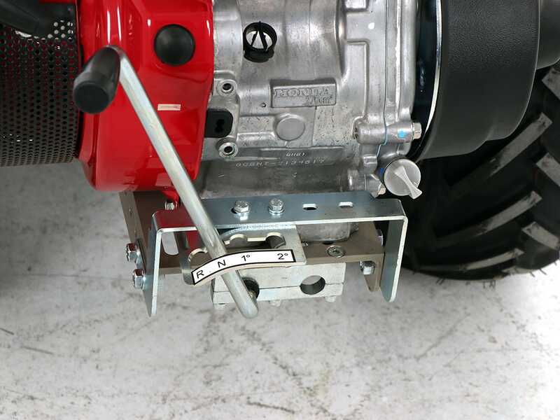 Benassi T750S - Tondeuse d&eacute;broussailleuse professionnelle &agrave; couteaux - Honda GX270
