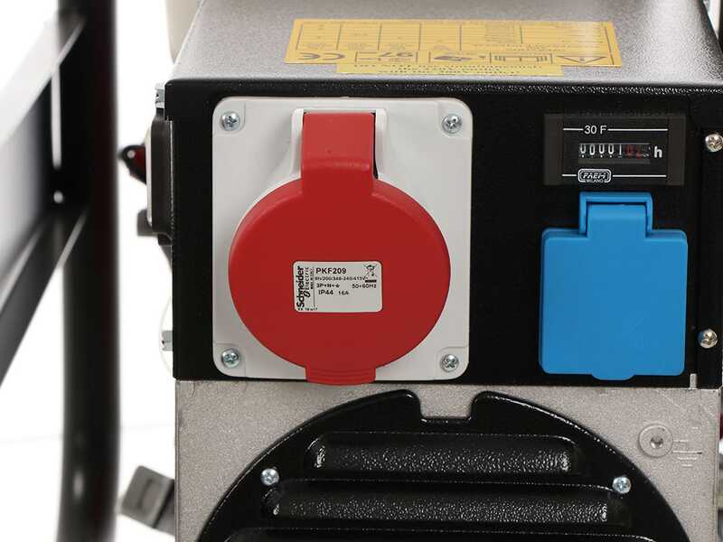 AGT 8503 HSB - Groupe &eacute;lectrog&egrave;ne 6.4 kW triphas&eacute; &agrave; essence - Continu 6 kW Triphas&eacute;