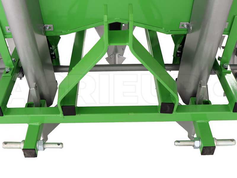 Bomet Gemini - Planteuse de pommes de terre deux rangs - Roues m&eacute;talliques r&eacute;glables
