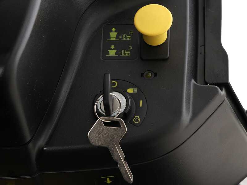 Alpina AT4 98 HA - Tondeuse autoport&eacute;e avec bo&icirc;te hydrostatique et bac de ramassage 240 L