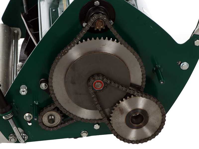 Tondeuse h&eacute;lico&iuml;dale Marina Systems 660H - Honda GX200 - Rouleau en m&eacute;tal - H&eacute;lice 6 lames