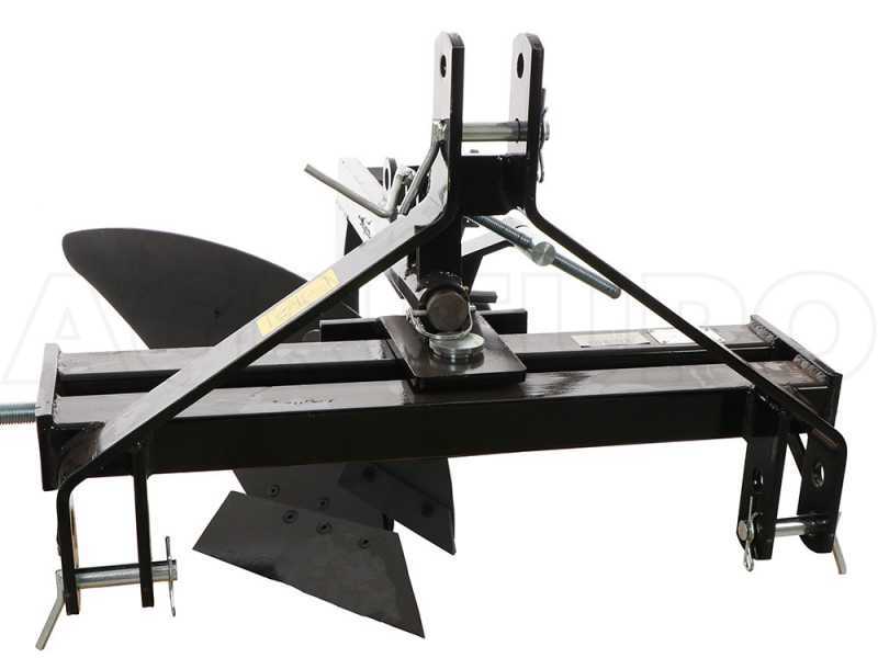 BlackStone B-BPS 35 &ndash; Charrue mono-soc &ndash; R&eacute;glage lat&eacute;ral manuel par vis - Pour tracteurs avec attelage &agrave; trois points