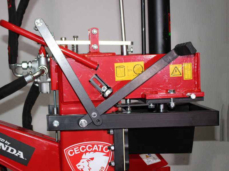 Ceccato BULL SPL13H - Fendeuse &agrave; bois thermique - Verticale