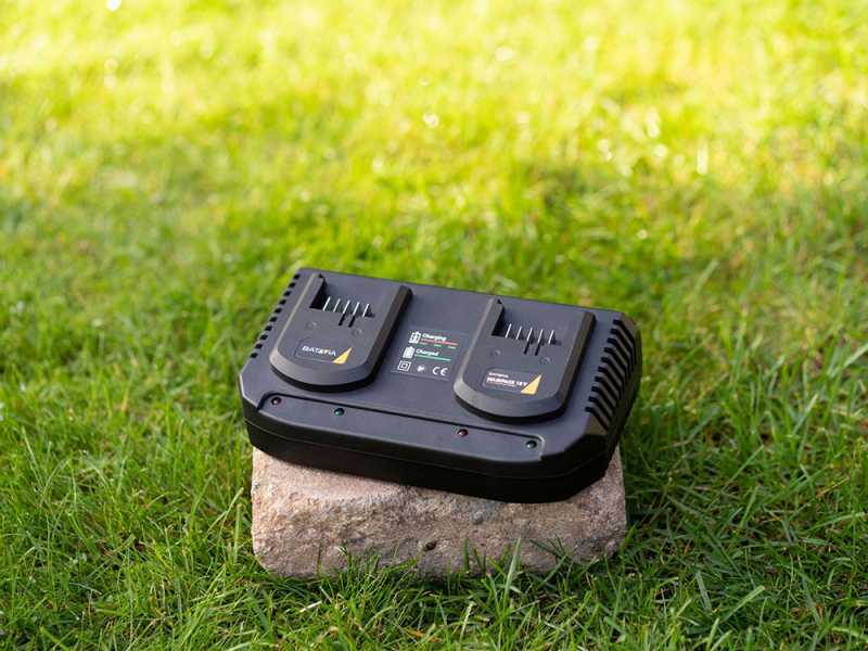 Chargeur rapide Double BATAVIA 18V