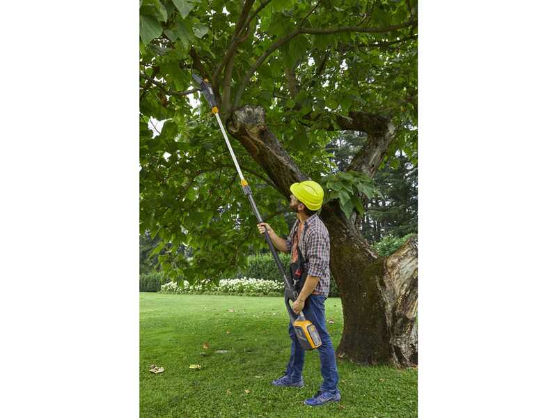  Stiga MT 500e Kit - Taille-haie et Perche &eacute;lagueuse multifonction - BATTERIE ET CHARGEUR INCLUS