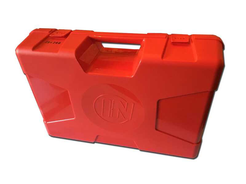 S&eacute;cateur &eacute;lectrique de taille Infaco F3020 sur perche de rallonge t&eacute;lescopique en carbone 147.5-212 cm - Batterie et sac &agrave; dos inclus - Diam&egrave;tre de coupe 40 mm