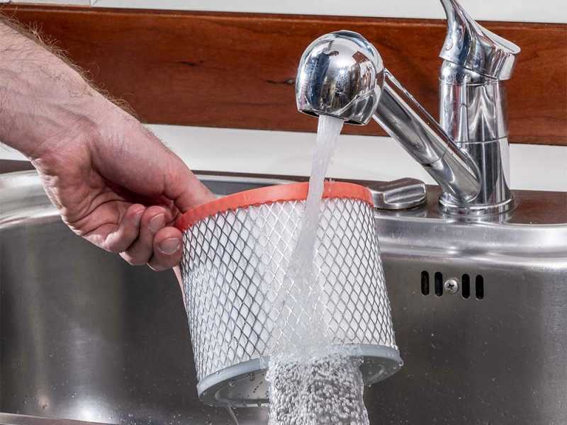 Aspirateur &agrave; cendres moyen 18 lt bidon Ribimex Cenerix - Souffleur