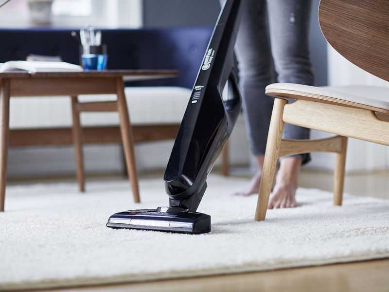 Aspirateur balais &eacute;lectrique NILFISK Easy 36VMAX - 2en1 : Aspirateur et aspirateur manuel