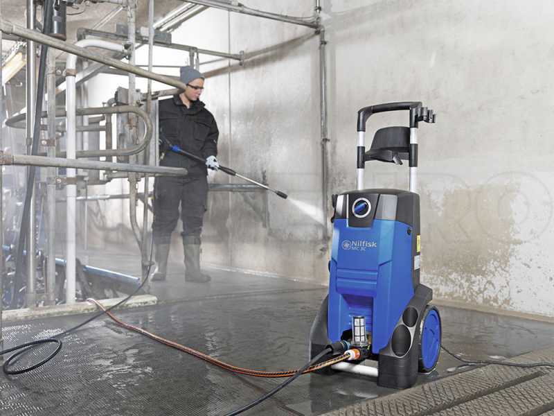 Nettoyeur haute pression &eacute;lectrique &agrave; eau froide Nilfisk MC 3C-170/820 EU