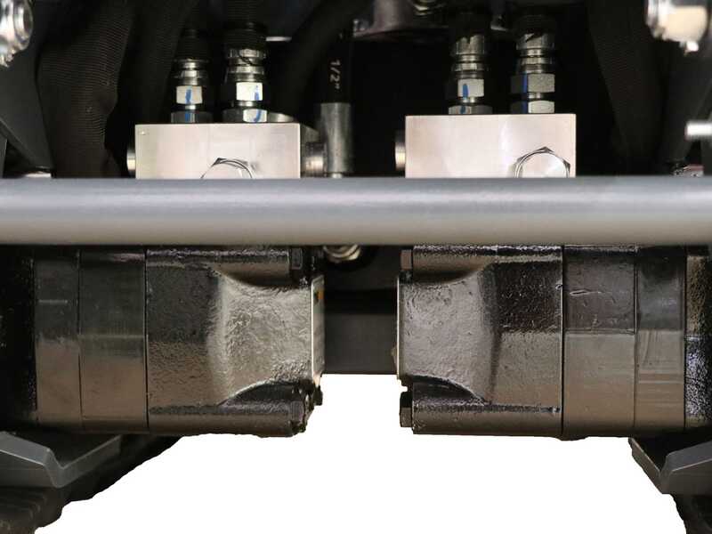 Brouette motoris&eacute;e &agrave; chenilles dumper Ranger H570 HDP-E - Moteur Honda GX200 - D&eacute;marrage &eacute;lectrique