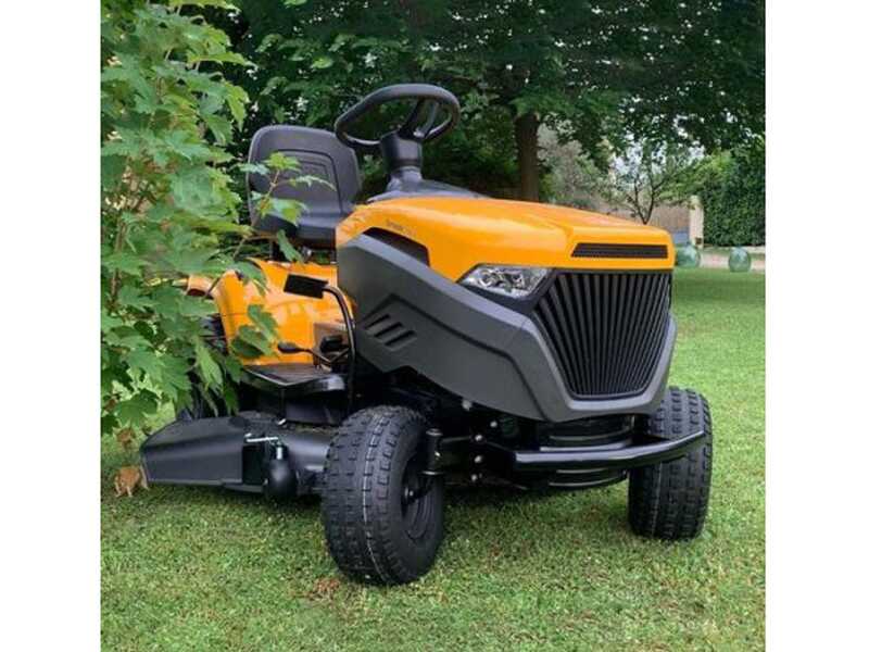 Stiga Tornado 398 - Tondeuse autoport&eacute;e avec &eacute;jection lat&eacute;rale et mulching