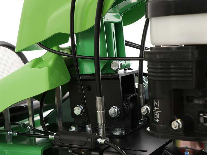 Lampacrescia MGM TTR886 - Tondeuse d&eacute;broussailleuse &agrave; couteaux - Honda GX390 Pentes fortes