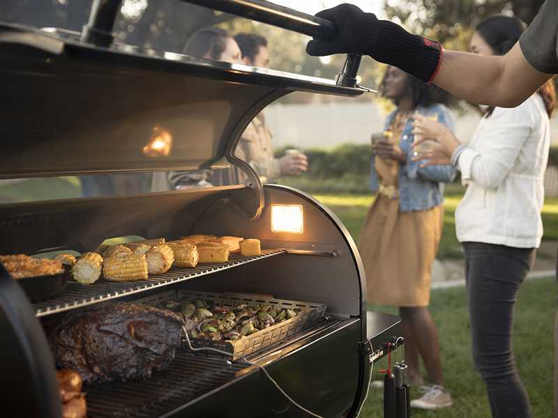 Weber Smoke Fire EPX6 - Barbecue &agrave; pellets