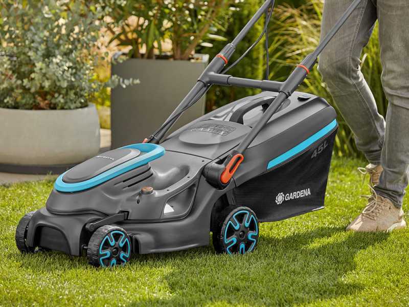 Gardena PowerMax 37/1800 - Tondeuse &agrave; gazon &eacute;lectrique - 1800W - Coupe de 37&nbsp;cm