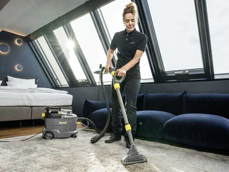 Karcher Pro Puzzi 8/1 ADV -  Nettoyeur injecteur-extracteur - Puissance 1200W