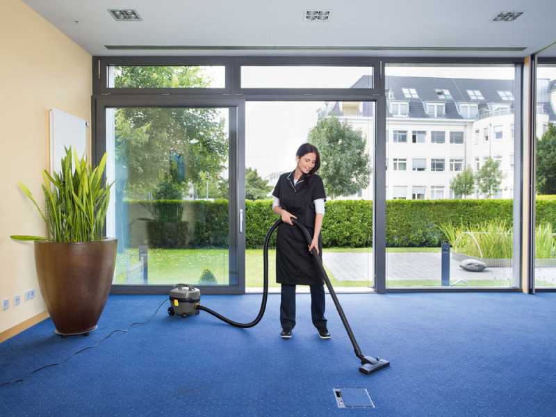 Karcher Pro T 7/1 Classic - Aspirateur professionnel ULTRA silencieux - 850 W