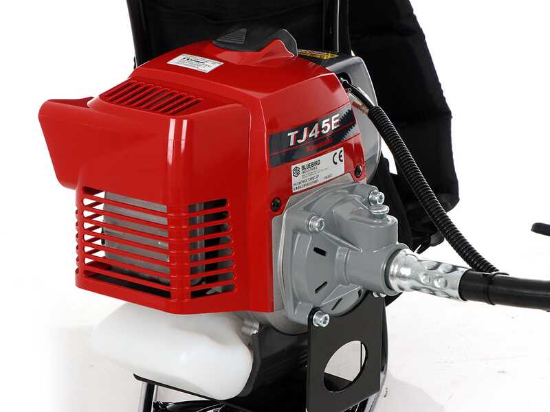 EuroMech TJ 45 EC - D&eacute;broussailleuse &agrave; dos - Moteur Kawasaki