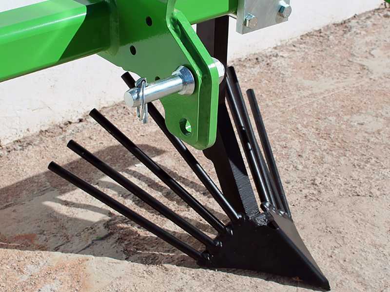 Seven Italy Simply - Arracheuse de pommes de terre &agrave; 1 soc - Ch&acirc;ssis de 120 cm - Pour tracteurs avec attelage &agrave; trois points
