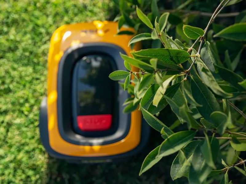 Robot tondeuse Stiga A 1500 avec batterie E-Power de 5 Ah