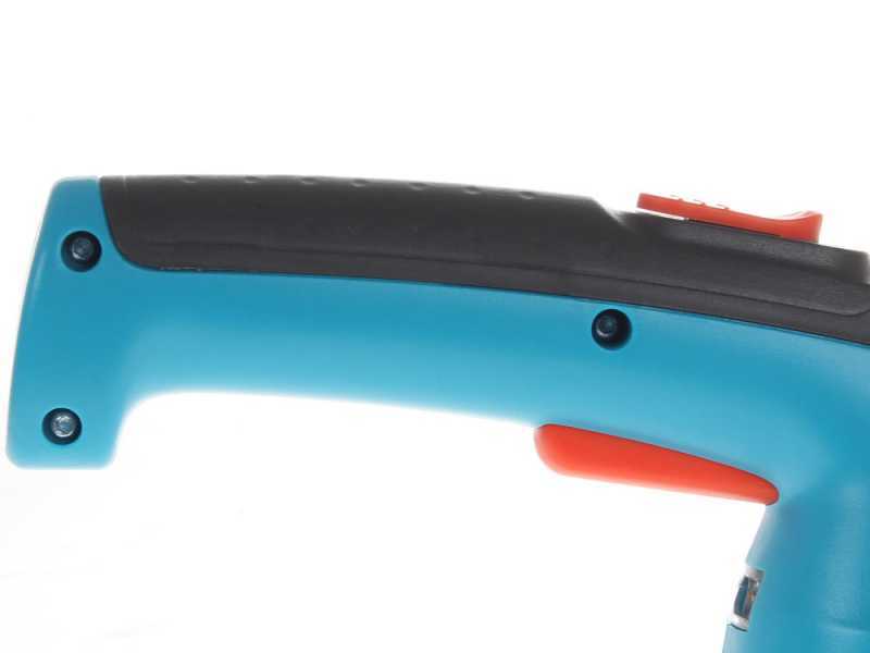 Cisailles à Gazon Sans Fil Gardena ClassicCut Li - 8cm Lame Gazon, 12cm Lame Arbustes - LED Charge