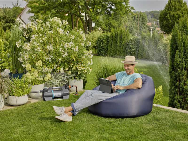 Gardena 5600 Silent+ - Pompe &eacute;lectrique pour arrosage du jardin - 900W